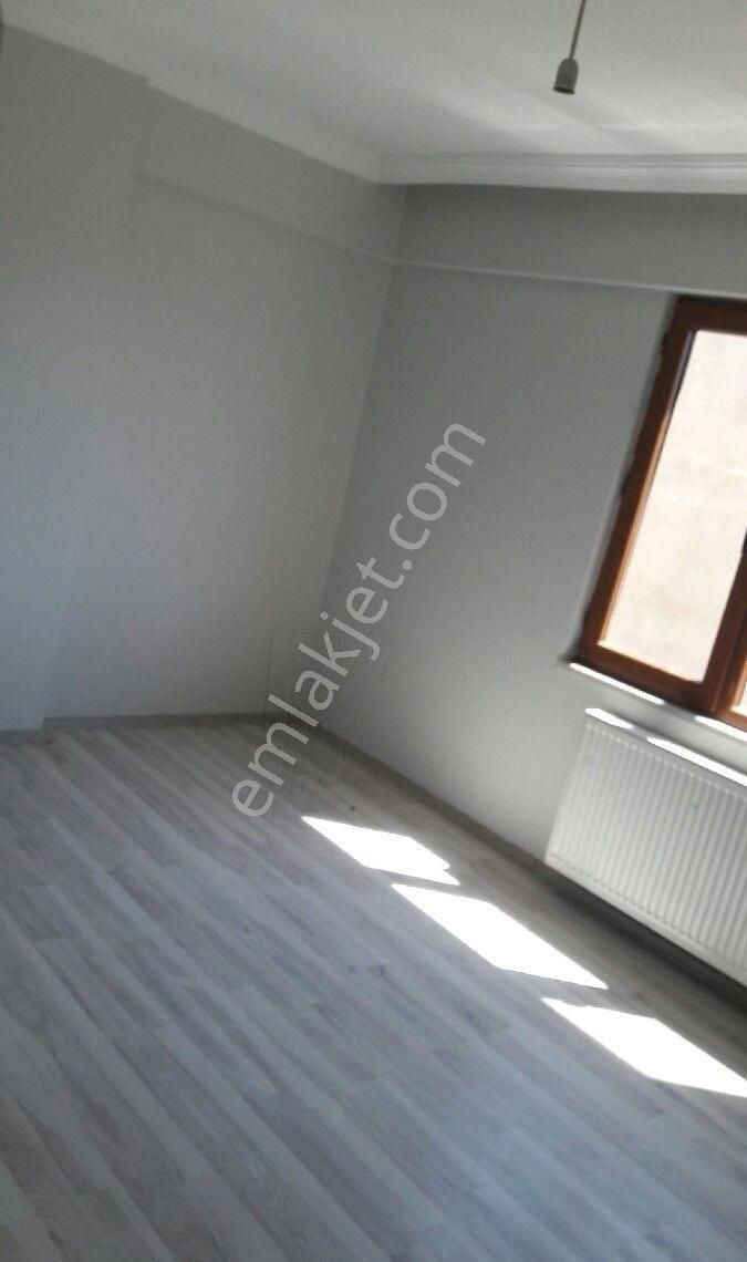 Balıkesir/edremit'te Park Karşısı Çevre Yolu Ve Finansbank 100m 4.kat 135m2 3x1 Jeotermal,asansörlü - Görsel 18