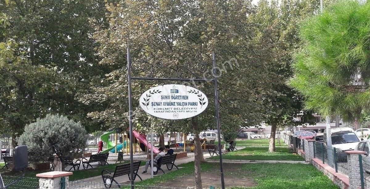 Balıkesir/edremit'te Park Karşısı Çevre Yolu Ve Finansbank 100m 4.kat 135m2 3x1 Jeotermal,asansörlü - Görsel 13