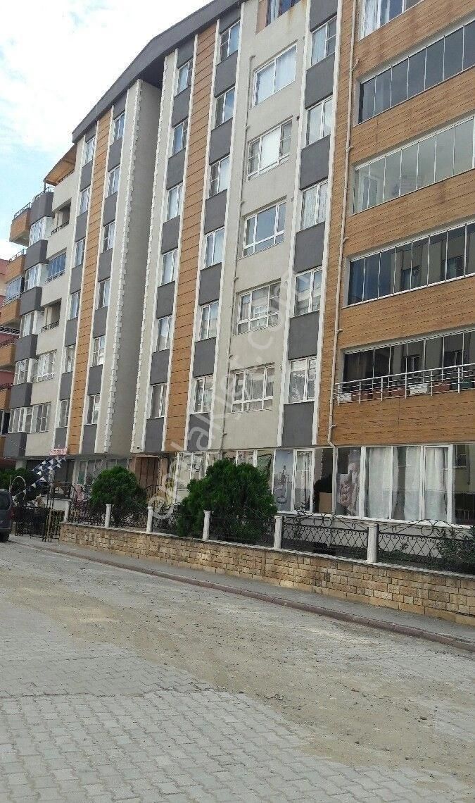 Balıkesir/edremit'te Park Karşısı Çevre Yolu Ve Finansbank 100m 4.kat 135m2 3x1 Jeotermal,asansörlü - Görsel 23