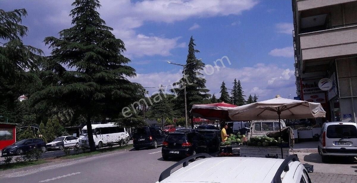 Balıkesir/edremit'te Park Karşısı Çevre Yolu Ve Finansbank 100m 4.kat 135m2 3x1 Jeotermal,asansörlü - Görsel 27