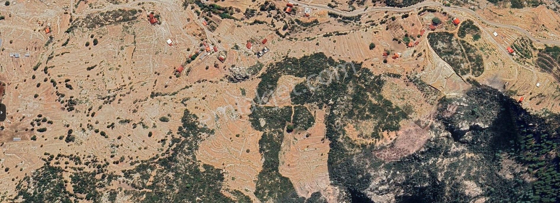 Goldhouse Dan Satılık Fethiye Karaağaçta 745m² Yola Cephe Arsa - Görsel 8