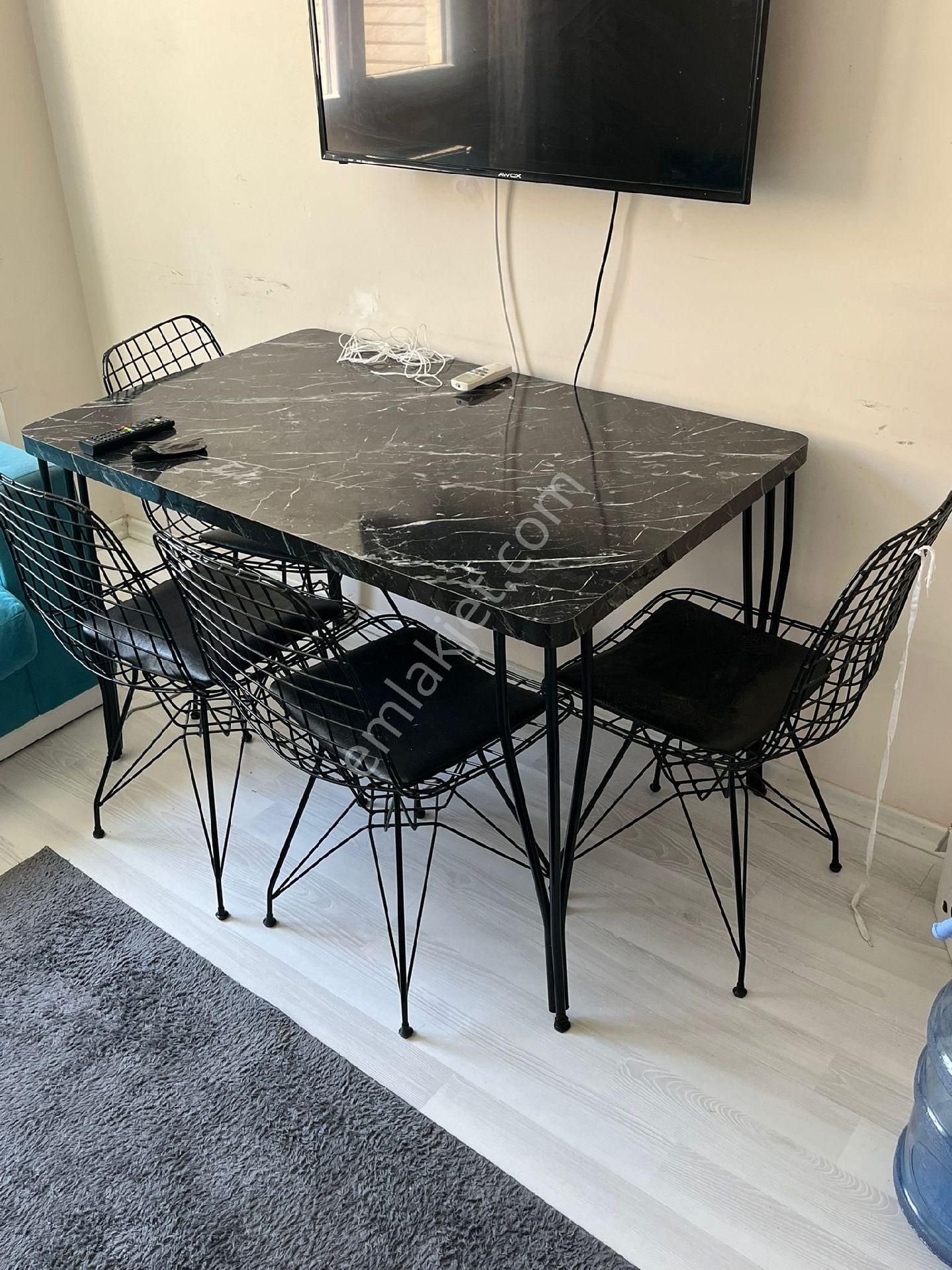 Üniversite Yakını Eşyalı 2+1 5 Yaşında Bina