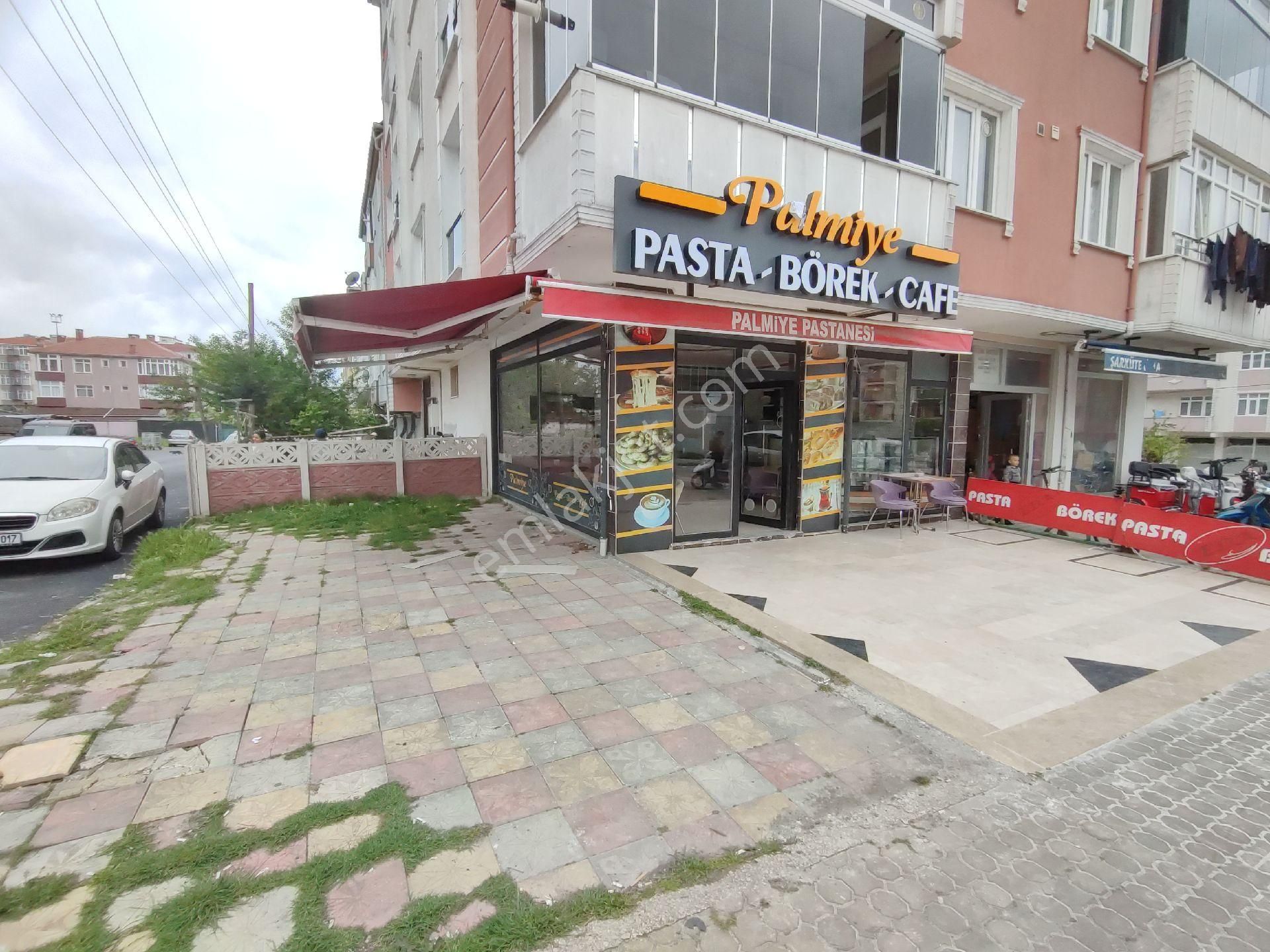 Kapaklı Atatürk Satılık Dükkan & Mağaza KAPAKLI TURGUT ÖZEL CADDESİNDE KÖŞE BAŞI DEPOLU DÜKKAN 200M²