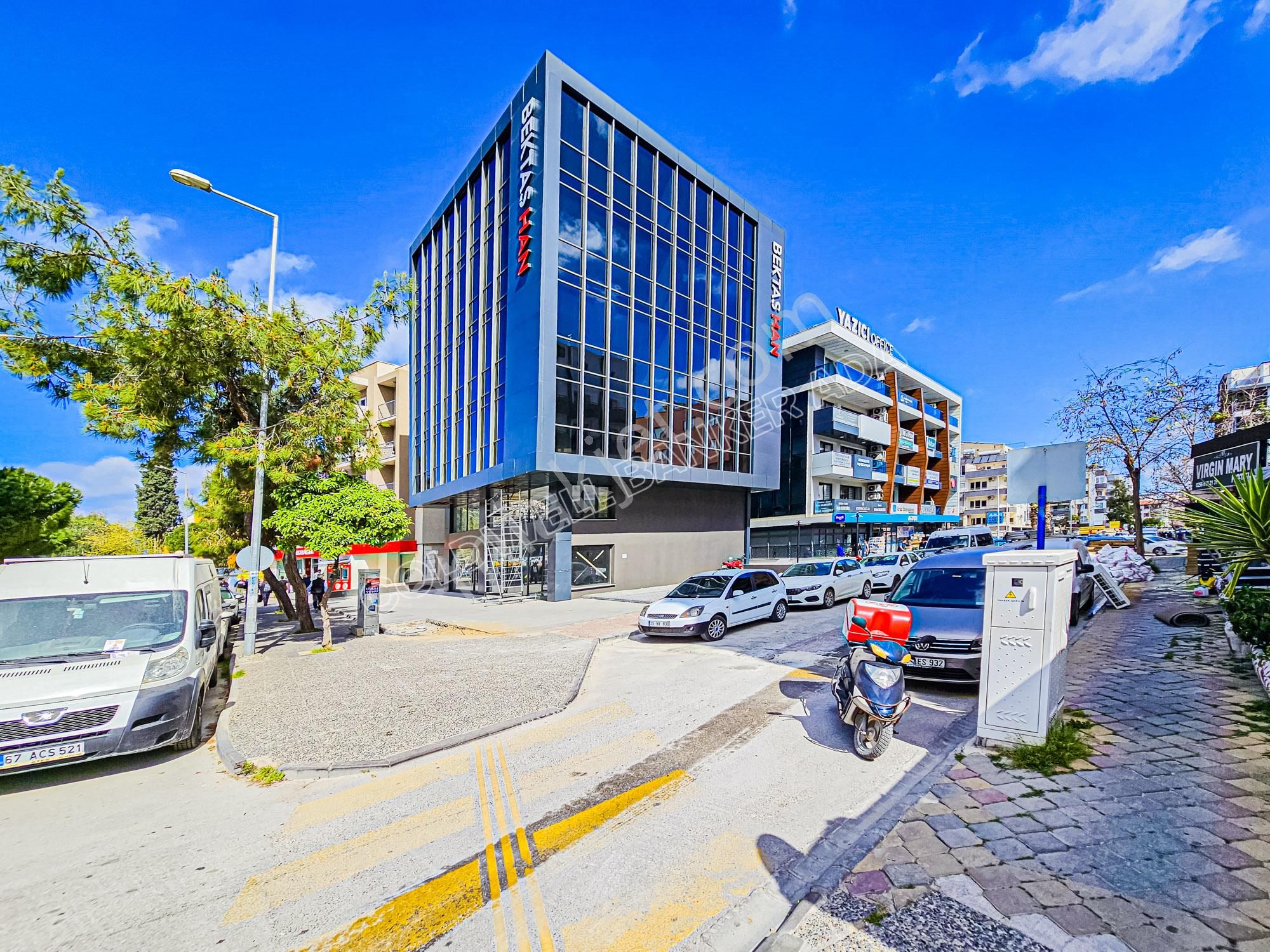 Kuşadası Cumhuriyet Kiralık Ofis Kuşadası Şehir Merkezinde Yeni Binada 1+1 Kiralık Ofis