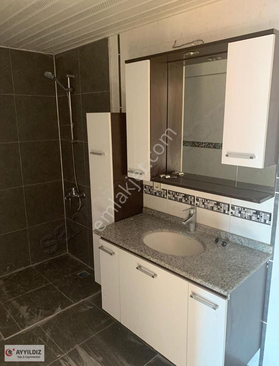 Bayraklı Da Kiralık 3+1 Doğalgazlı Daire - Görsel 14