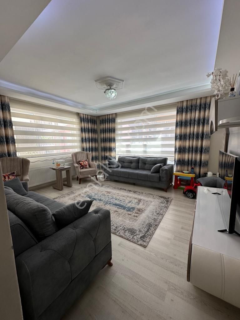 Odunpazarı Emek Satılık Daire  SERHAT ARASTAN EMEK'DE  2+1 SATILIK DAİRE