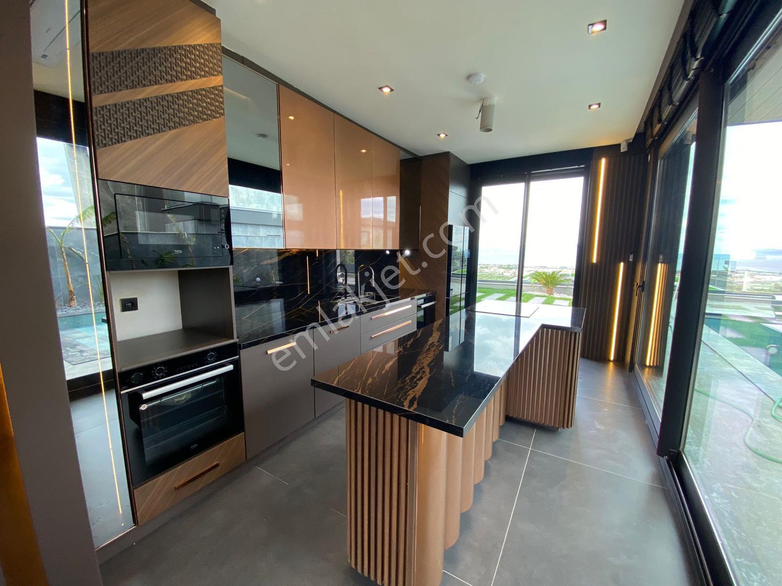 Manzara-bahçe-özel Havuz/otopark-sauna-hamam-sınema Odası-çim Teras-vrf-lüx-akıllı Ev-müstakil - Görsel 10