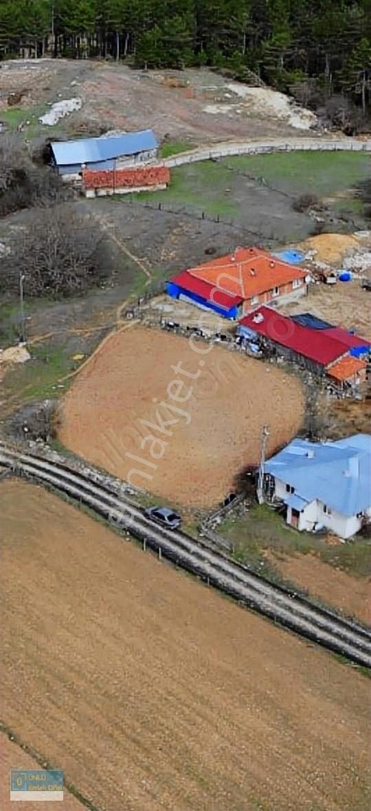 Kastamonu Merkez Eymir Köyü (Merkez) Satılık Konut İmarlı ÜNLÜ EMLAKTAN HER BÜTÇEYE UYGUN İMARLI MÜSTAKİL PARSEL ARSALAR