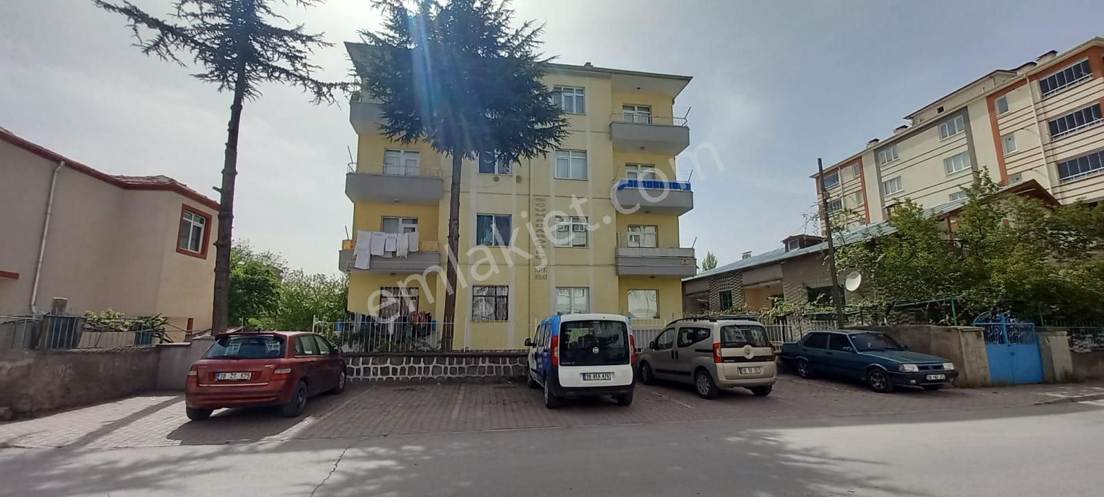 Kocasinan Mithatpaşa Satılık Daire ACİL SATILIK DAİRE