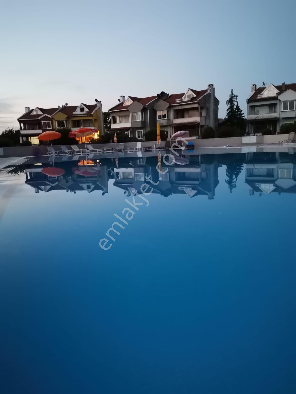 Sinop Merkez Abalı Köyü (Akliman) Satılık Villa Sinop/Merkez Akliman Akkent Sitesinde Satılık Havuzlu Villa