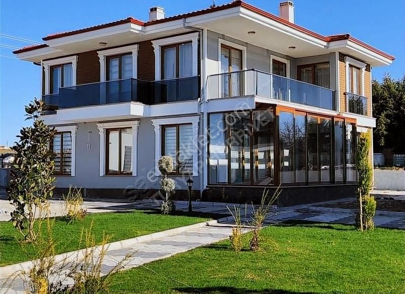 Çorlu Önerler Kiralık Villa TURYAP HÜRRİYET DEN ÖNERLER OLİMPOS VİLLALARINDA 4+1 KİRALIK