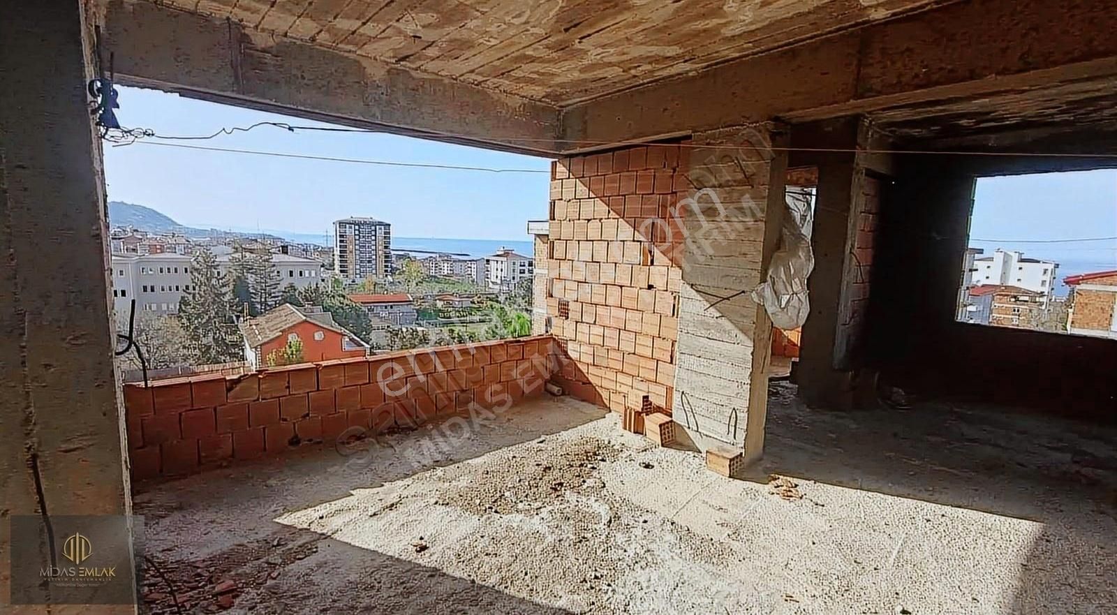 Bulancak Bahçelievler Satılık Daire Bahçelievler De 2+1 Bürüt 115m2 Deniz Manzaralı Karkas Daire