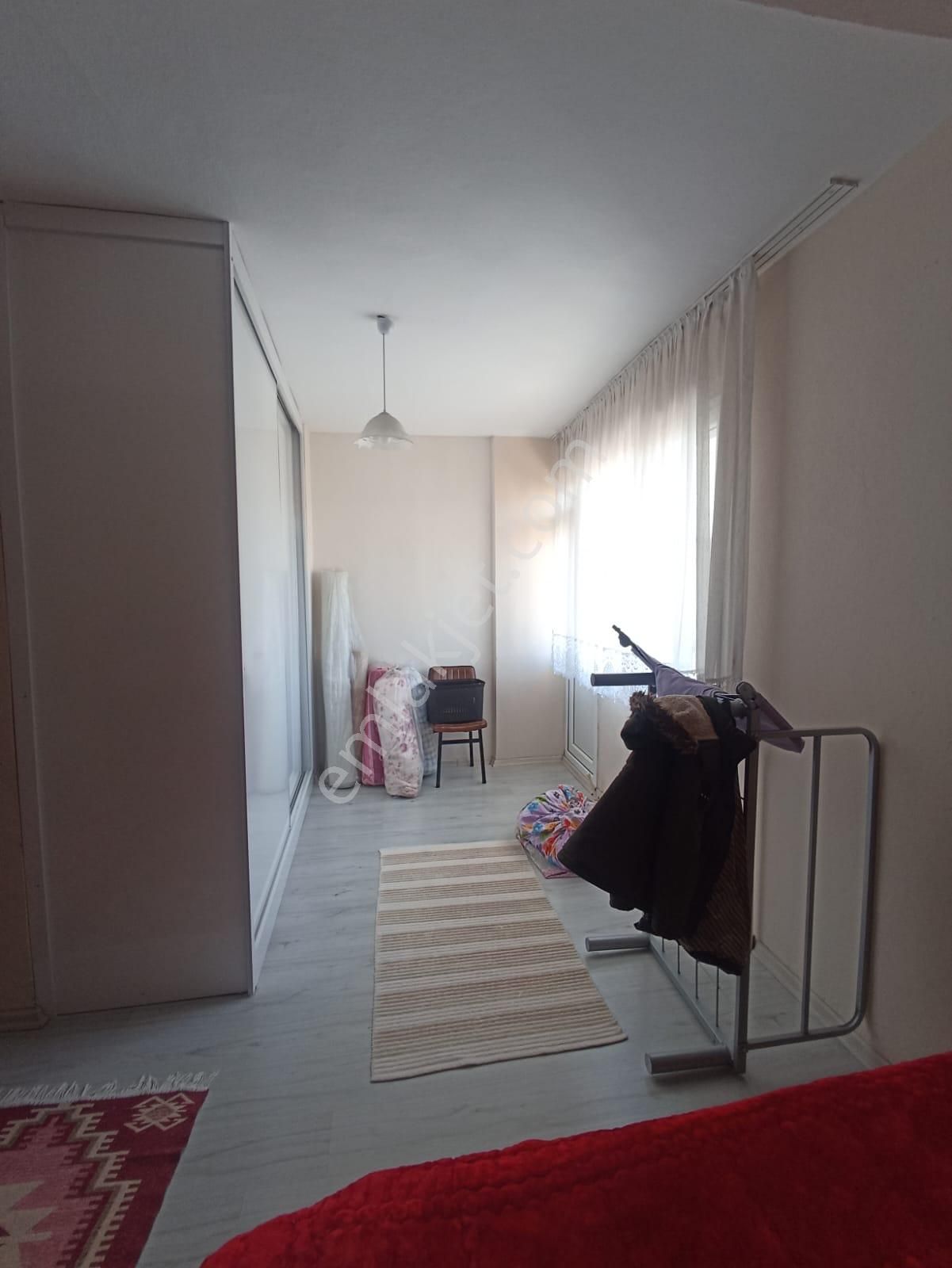 Kurudere Cad Geniş 1+1 Esyalı 90 M Daire - Görsel 13