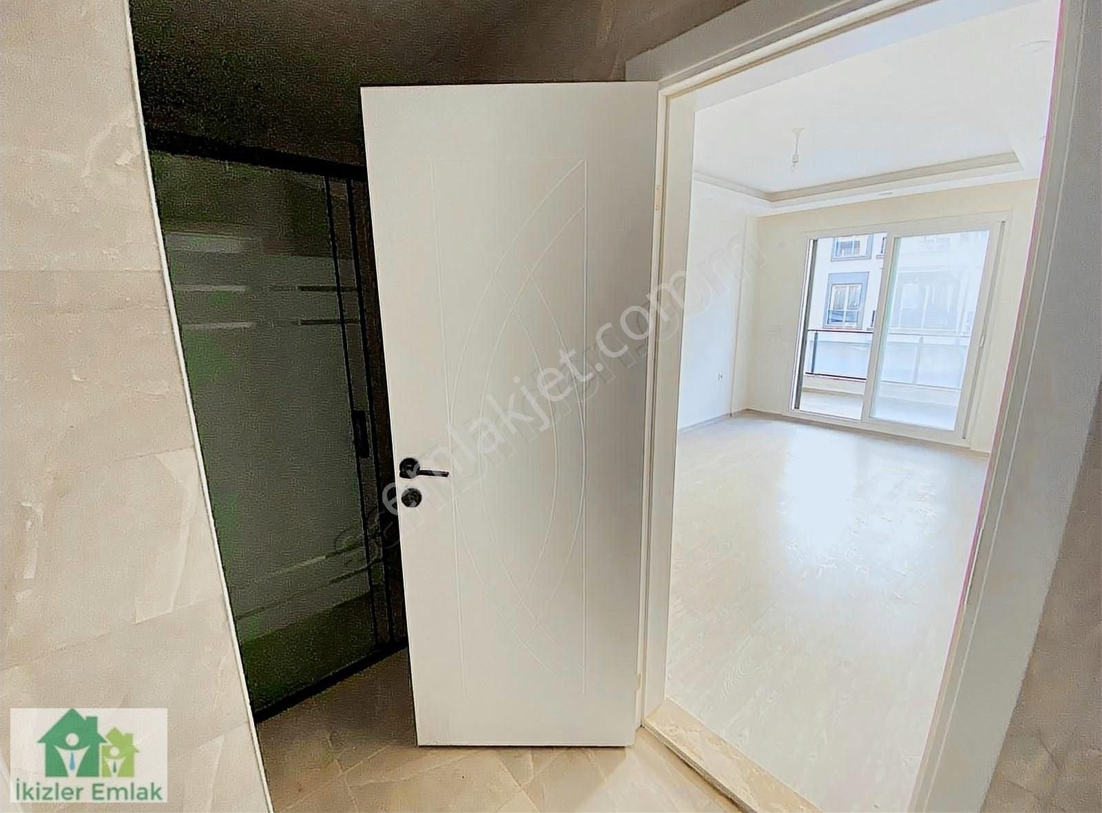 Ürkmez Merkez De Ferah Kullanışlı Satılık Sıfır 3+1 Daire - Görsel 22