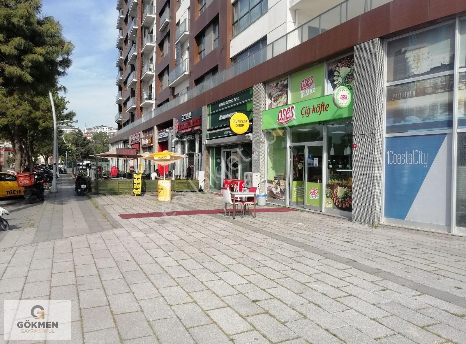 Büyükçekmece Pınartepe Kiralık Dükkan & Mağaza BÜYÜKÇEKMECE 1COASTAL CİTY'DE YAPILI BACALI KİRALIK DÜKKAN