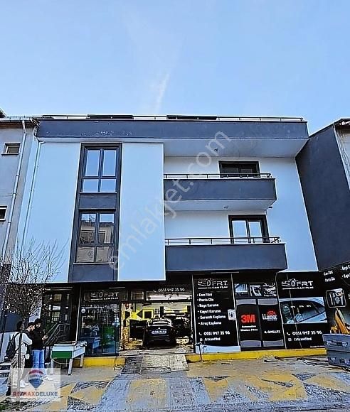 İzmit Sanayi Kiralık Ofis Sanayi mahallesinde 120 m2 4 Odalı Kiralık Ofis