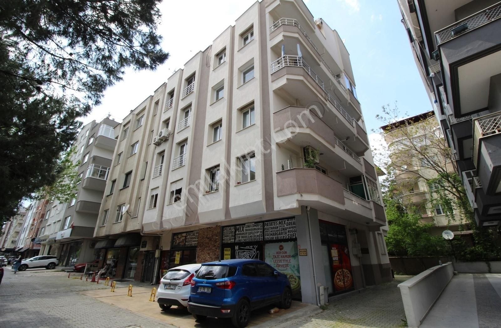 Karesi Atatürk Satılık Daire GOOD INVEST YÖN'DEN 52 EVLER BANDIRMA CAD. ÜZ. 2+1 SATILIK DAİRE