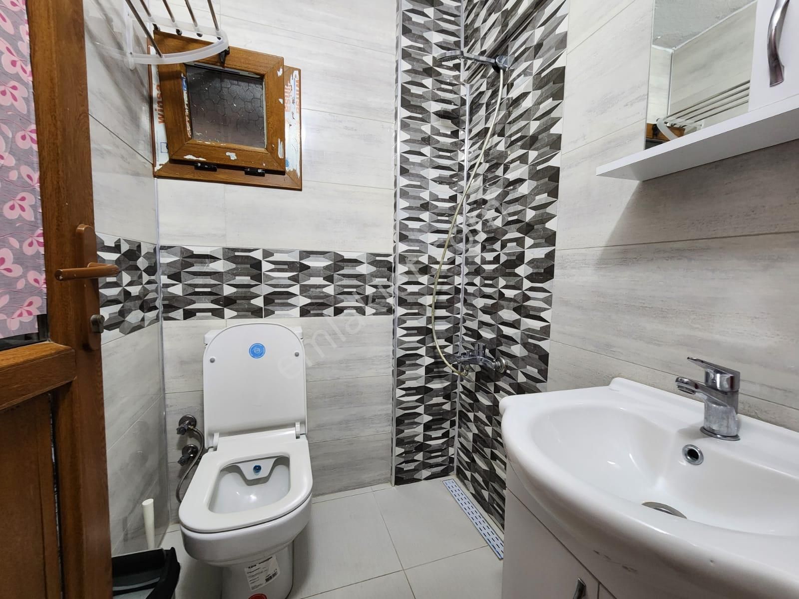 Turhan'dan Merkezde Denize Sıfır Faal Butik Otel - Görsel 15