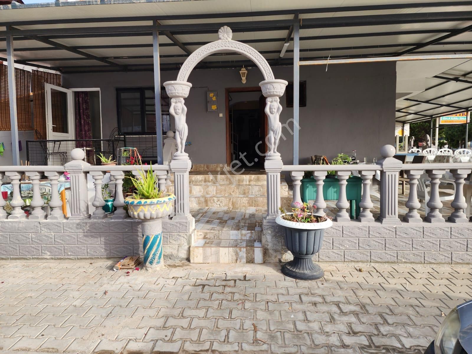 Turhan'dan Merkezde Denize Sıfır Faal Butik Otel - Görsel 24