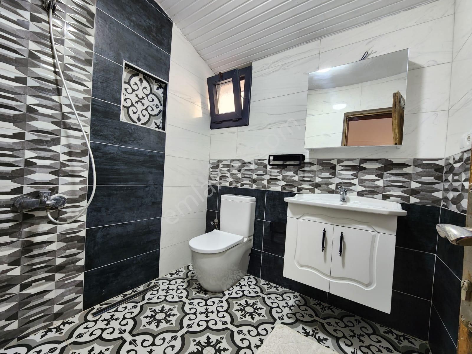 Turhan'dan Merkezde Denize Sıfır Faal Butik Otel - Görsel 10