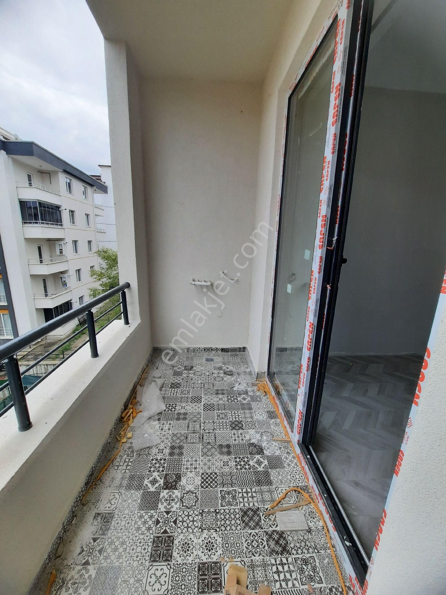 Atakum Körfez De Fırsat Fiyata 1+1 Daire - Görsel 14