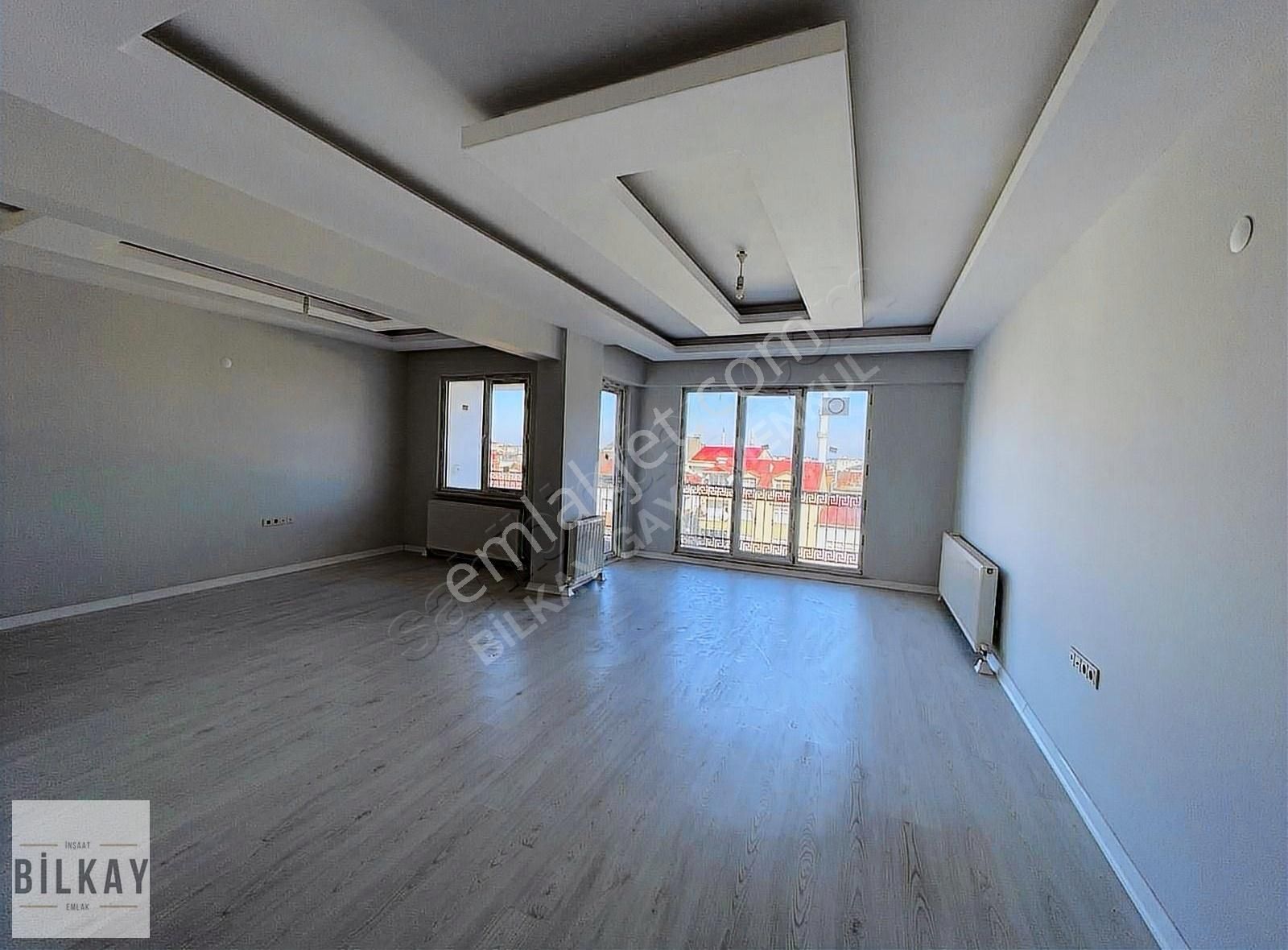 Altınordu Subaşı Satılık Daire Şehir merkezide 180 m2 daire.