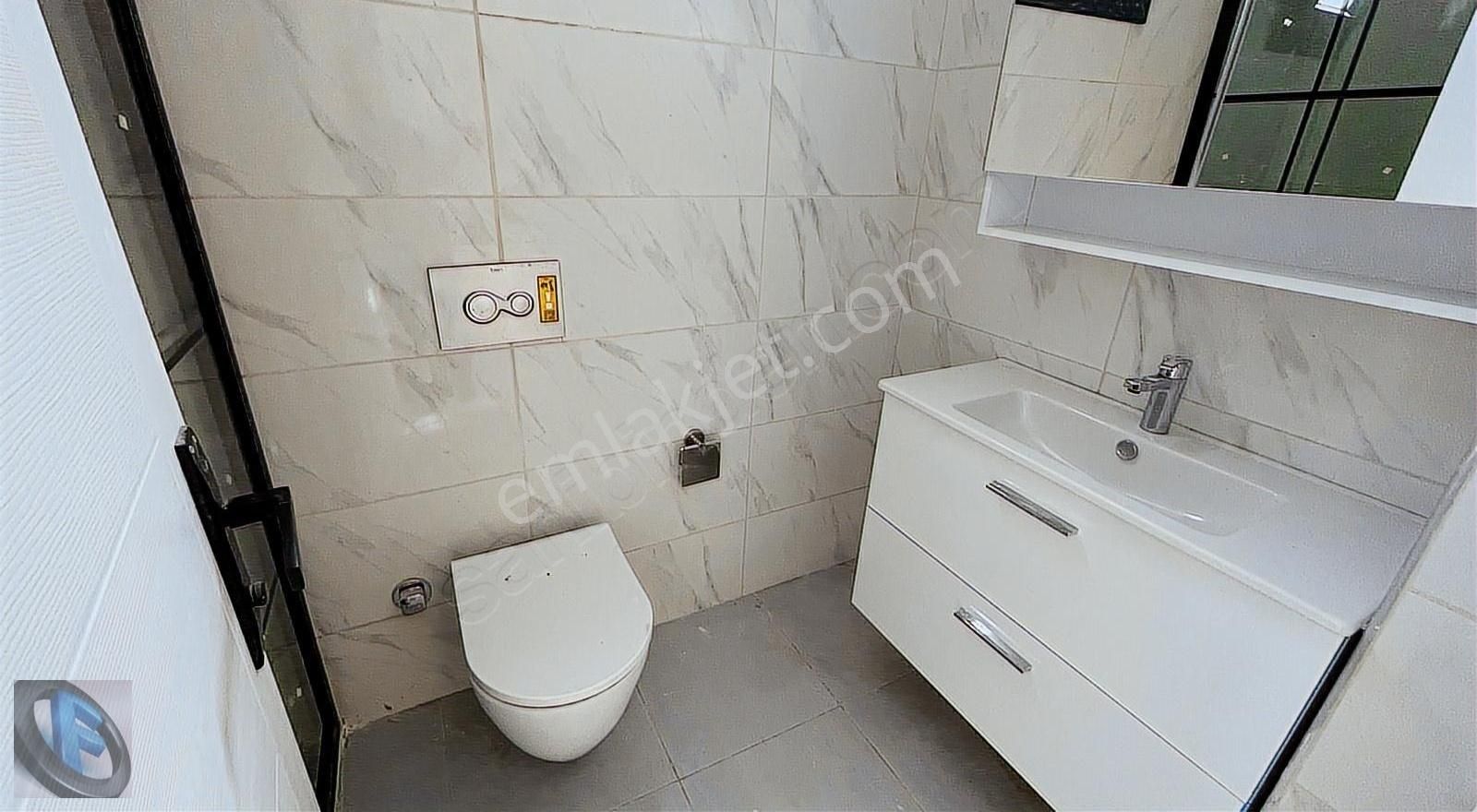 Favori'den Müstakil Bahçeli Villa 3+1 - Görsel 24