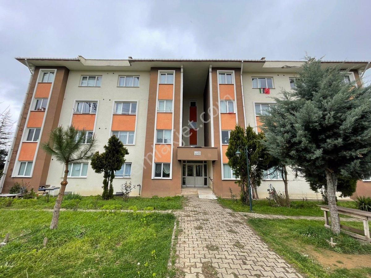 Akçaabat Yıldızlı Satılık Daire YILDIZLI TOKİDE 1+1 FIRSAT DENİZ MANZARALI DAİRE