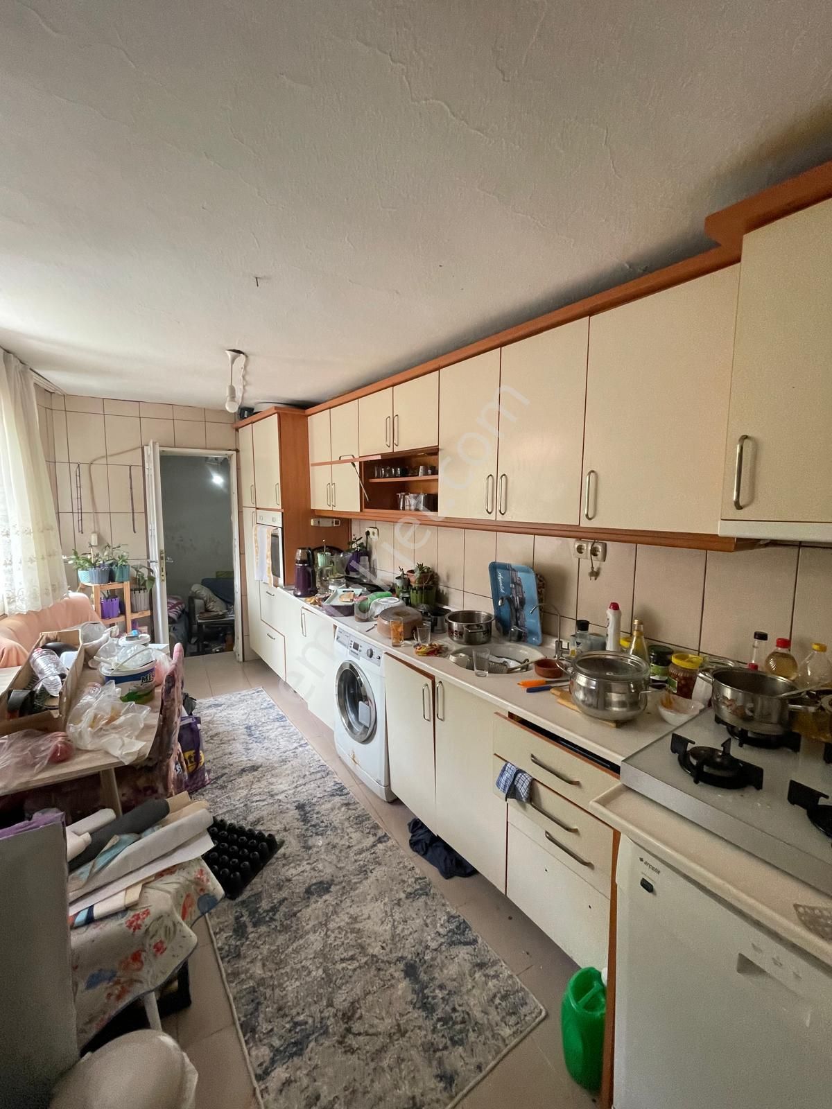 Ayvada'dan Ayvalık Merkez'de Geniş Bahçeli 2 Katlı Taş Ev - Görsel 11