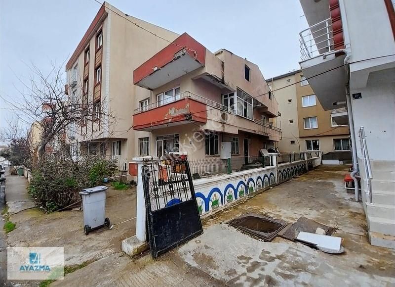 Çanakkale Merkez Esenler Satılık Bina Çanakkale Merkez Cevatpaşa Mah. 193 m2 Arsa İçi 2 Katlı Apartman