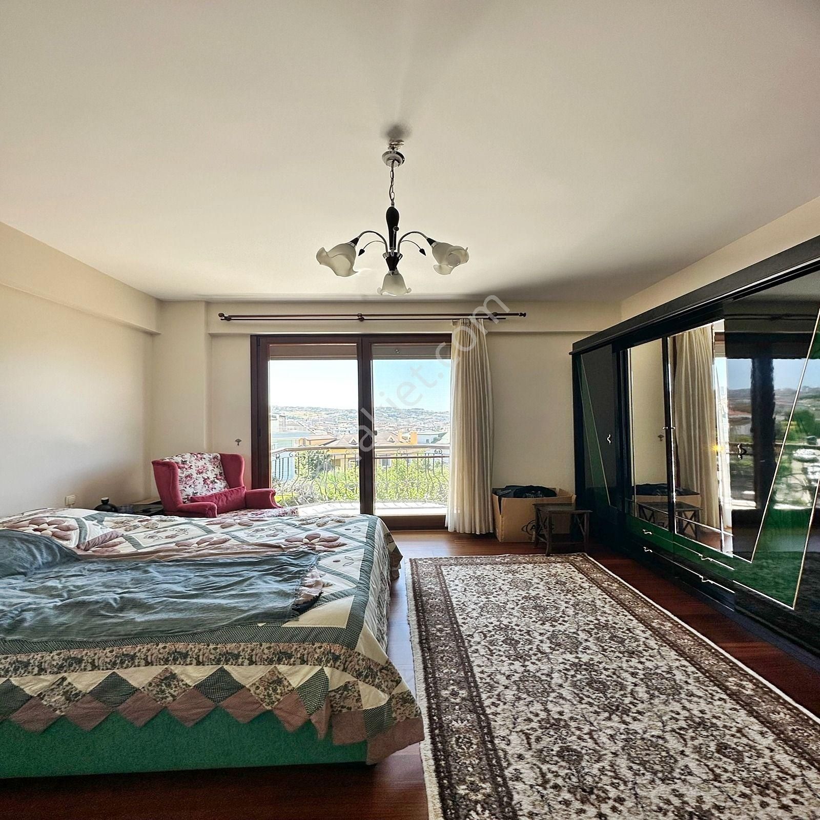 Büyükçekmece Fatih Mah Ultra Lüks Müstakil Ve Bahçeli Deniz Manzaralı Villa - Görsel 26