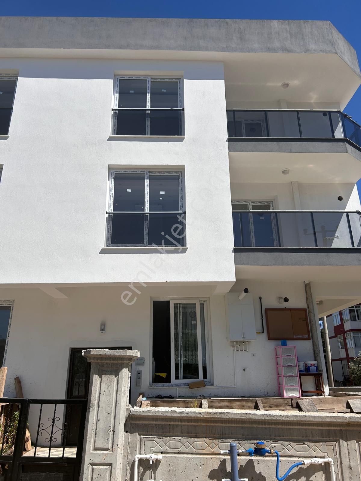 Torbalı Yazıbaşı Mahallesi Sıfır Daire Her Yere Yakın