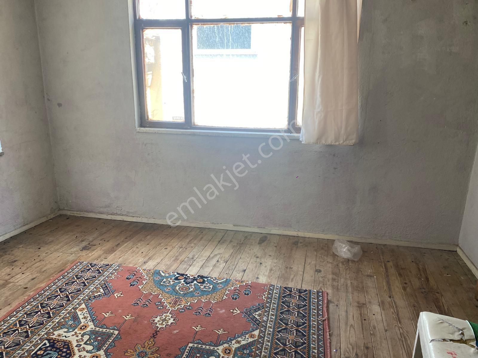 Saltoğlundan 2.5 Katlı Müstakil Bina - Görsel 17