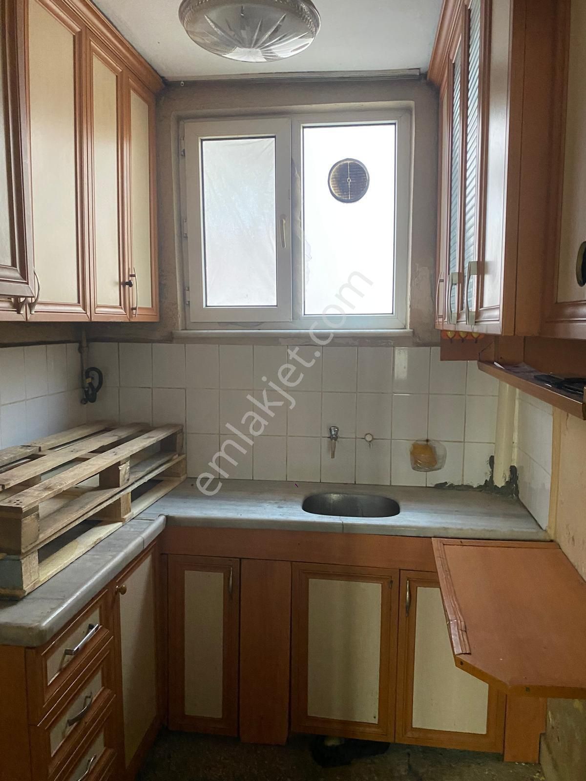 Saltoğlundan 2.5 Katlı Müstakil Bina - Görsel 10