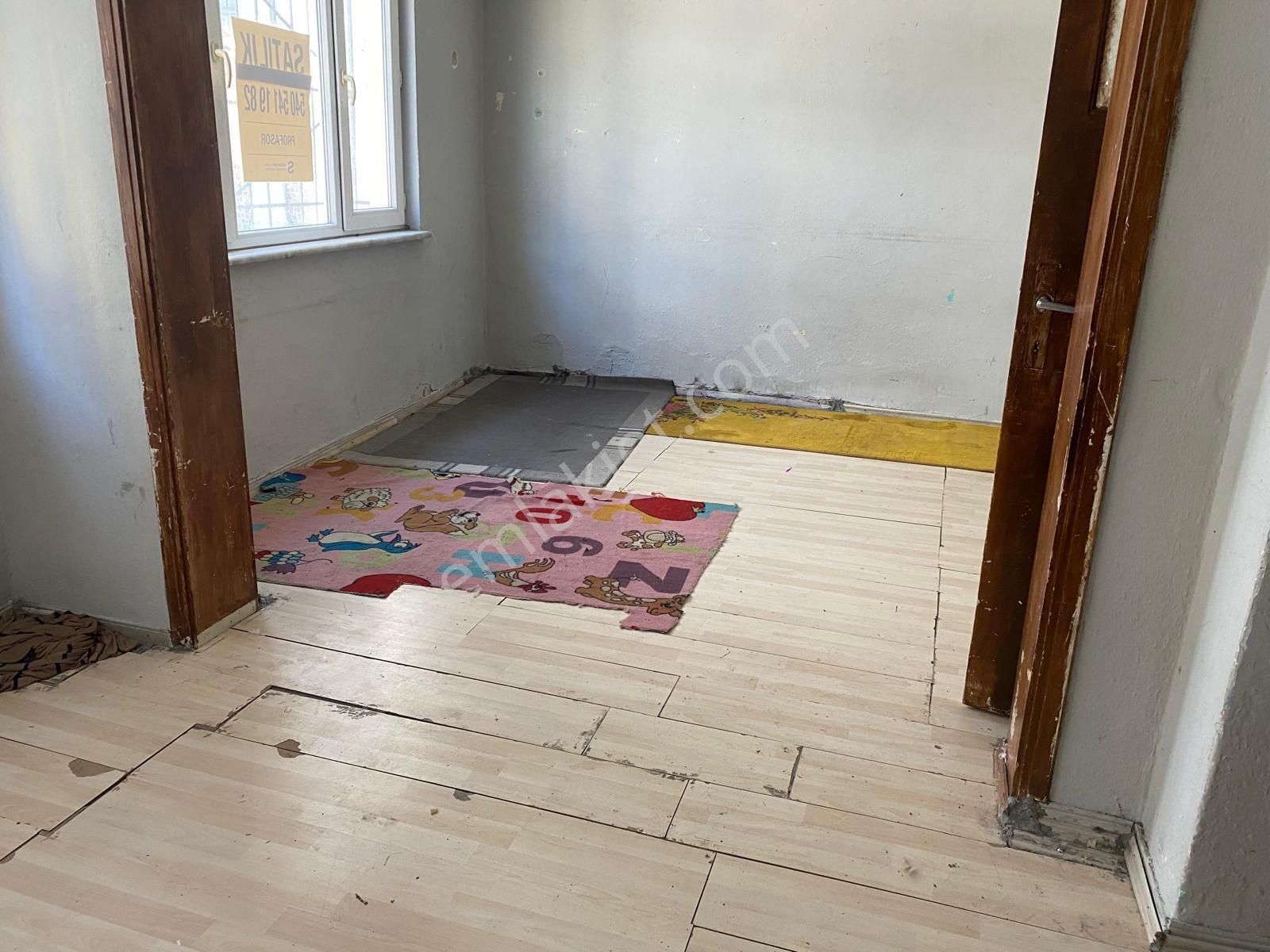 Saltoğlundan 2.5 Katlı Müstakil Bina - Görsel 7