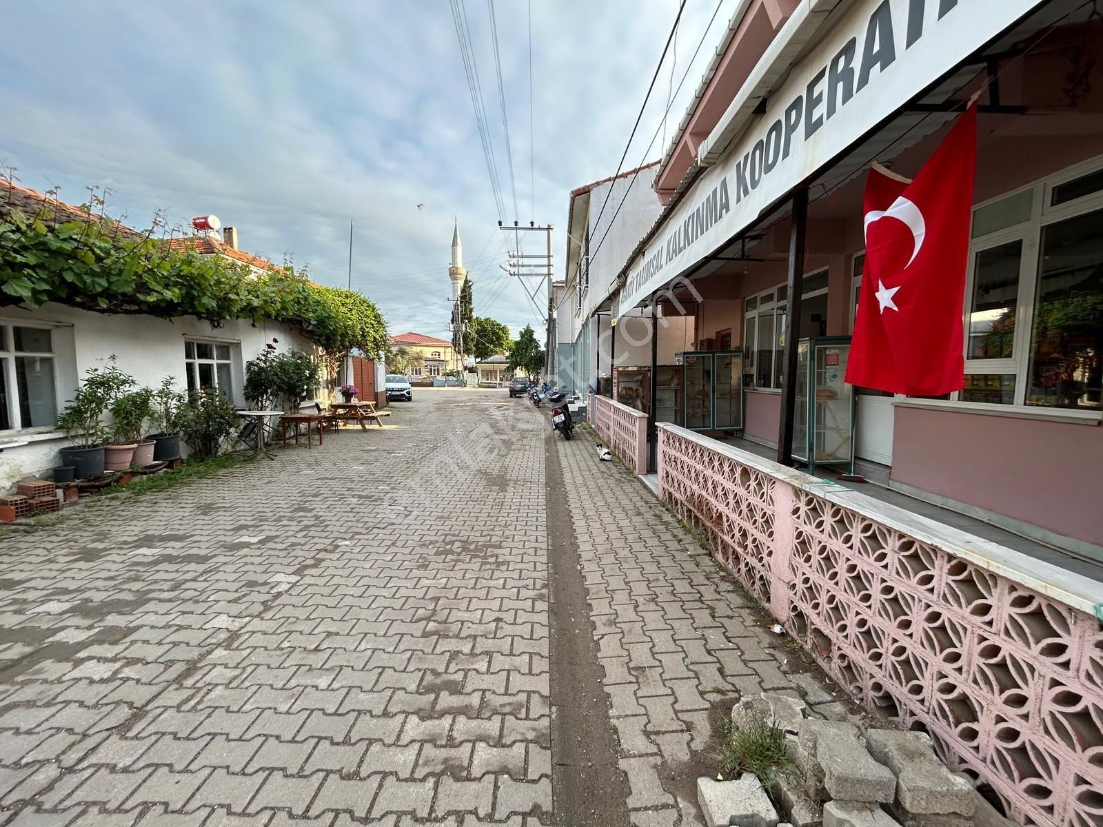 Biga Ağaköy Köyü Kiralık Dükkan & Mağaza BİGA AĞAKÖY’DE DEVREN MUHİTİNDE TEK DEVREN KİRALIK MARKET