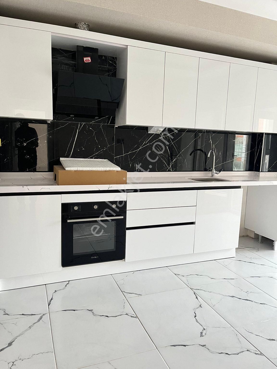 Kahramanlar Caddesi Yanı Süper Lüks Daireler - Görsel 7