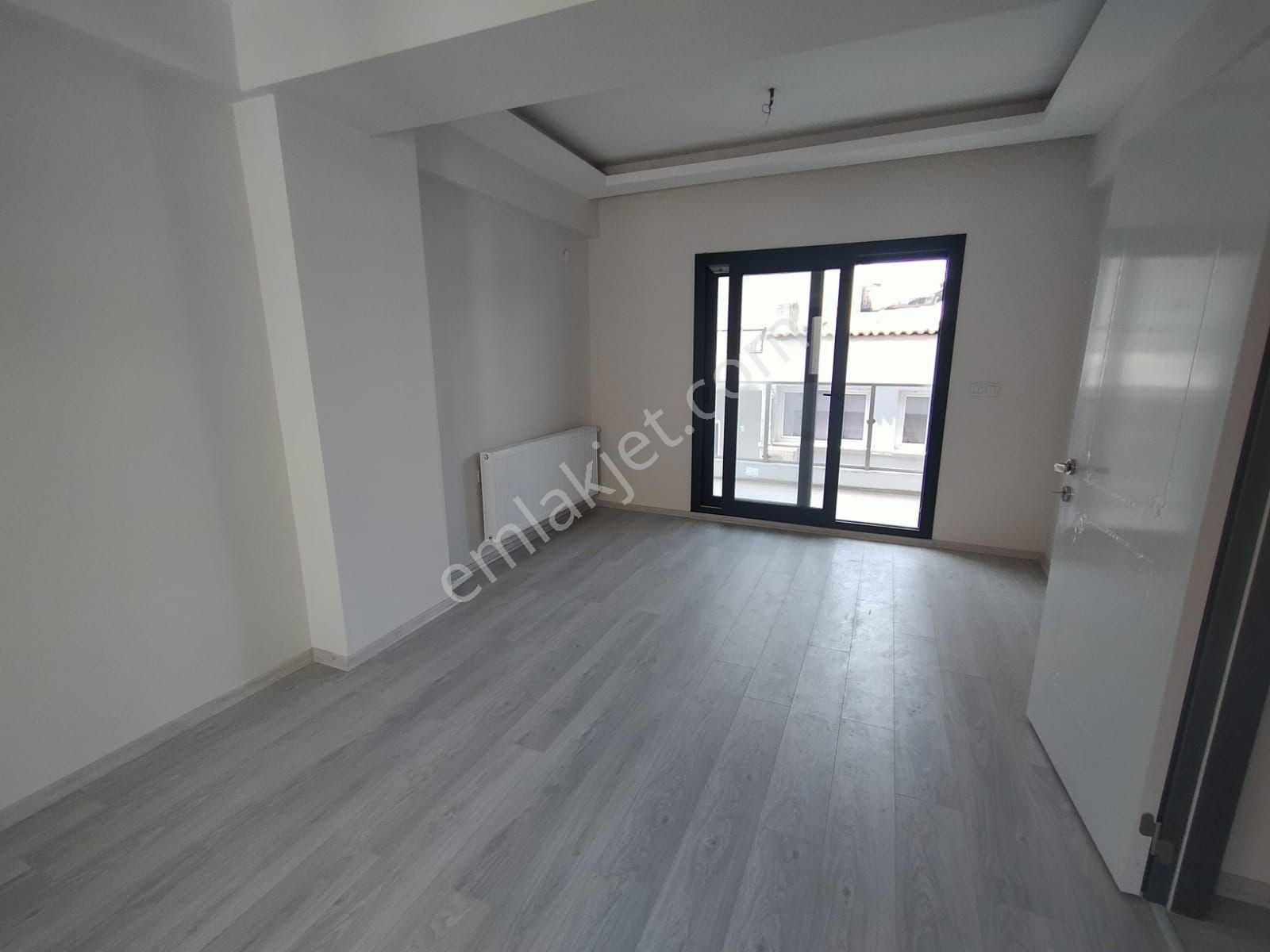 Konak Kılıç Reis Satılık Daire  Ezgi Gayrimenkulden METROYA 5 DK MERKEZİ FIRSAT 2+1 SATILIK DAİRE KOD48