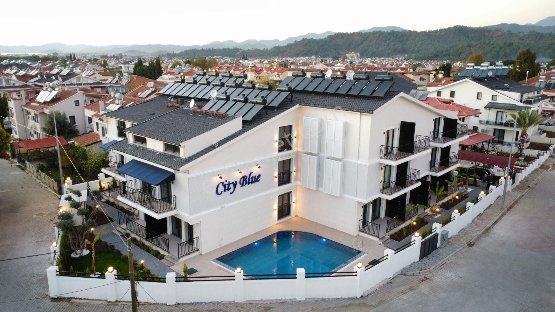 Fethiye Foça Satılık Daire Goldhouse Dan Satılık Foça Da 1+1 Bahçeli Havuzlu Site İçinde Daire