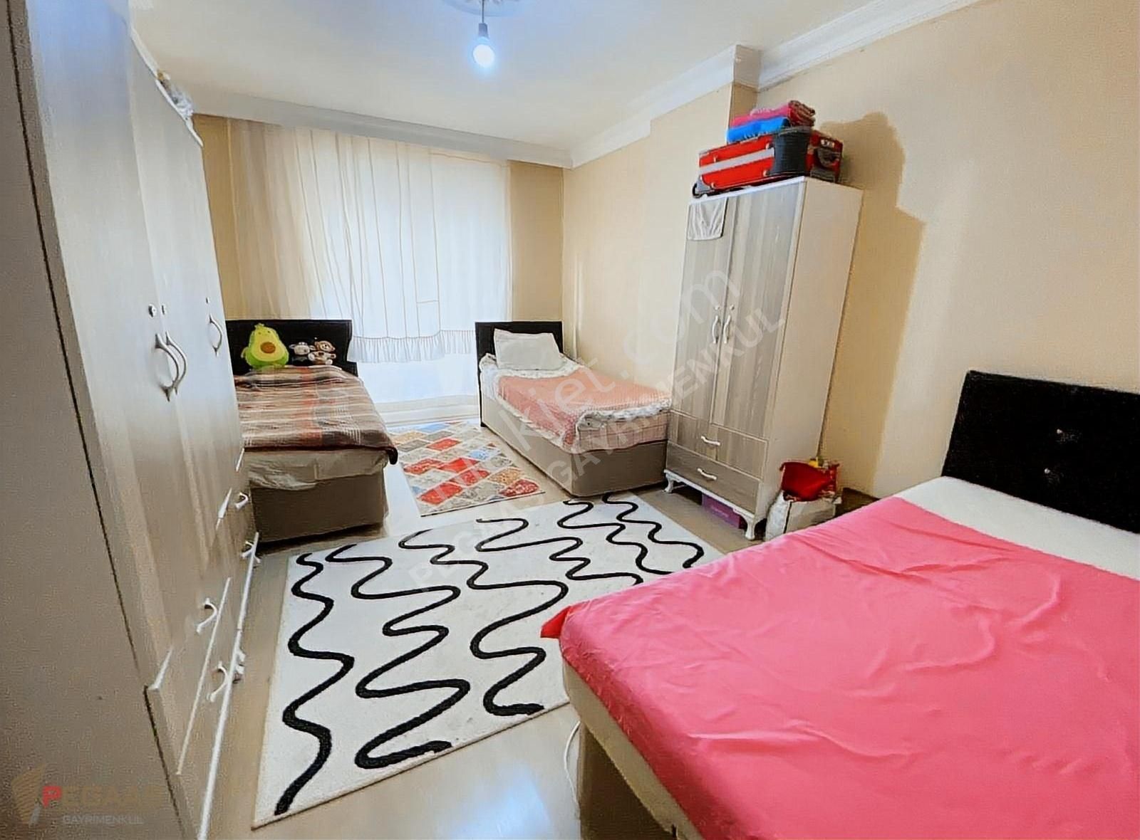 Şükrübey Metrobüs Durağı 2dk Bayanlara Özel Eşyalı Apart Odalar - Görsel 10