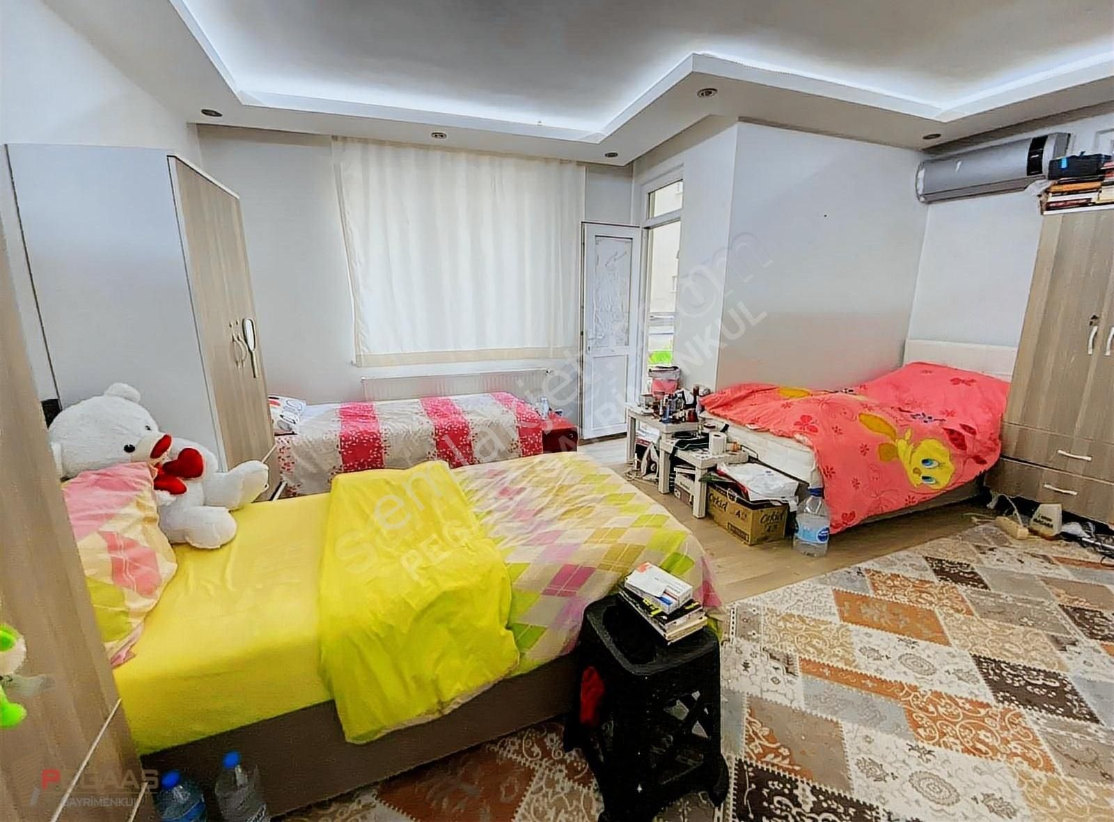 Şükrübey Metrobüs Durağı 2dk Bayanlara Özel Eşyalı Apart Odalar - Görsel 2