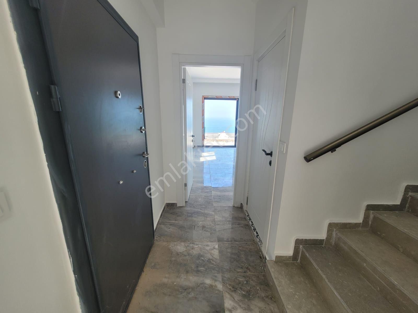 Sonsuz Deniz Manzaralı 3+1 Acil Satılık Sıfır Villa - Görsel 20