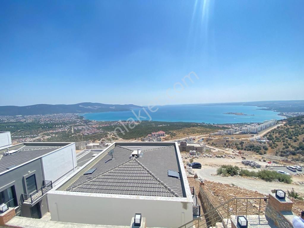 Sonsuz Deniz Manzaralı 3+1 Acil Satılık Sıfır Villa - Görsel 7