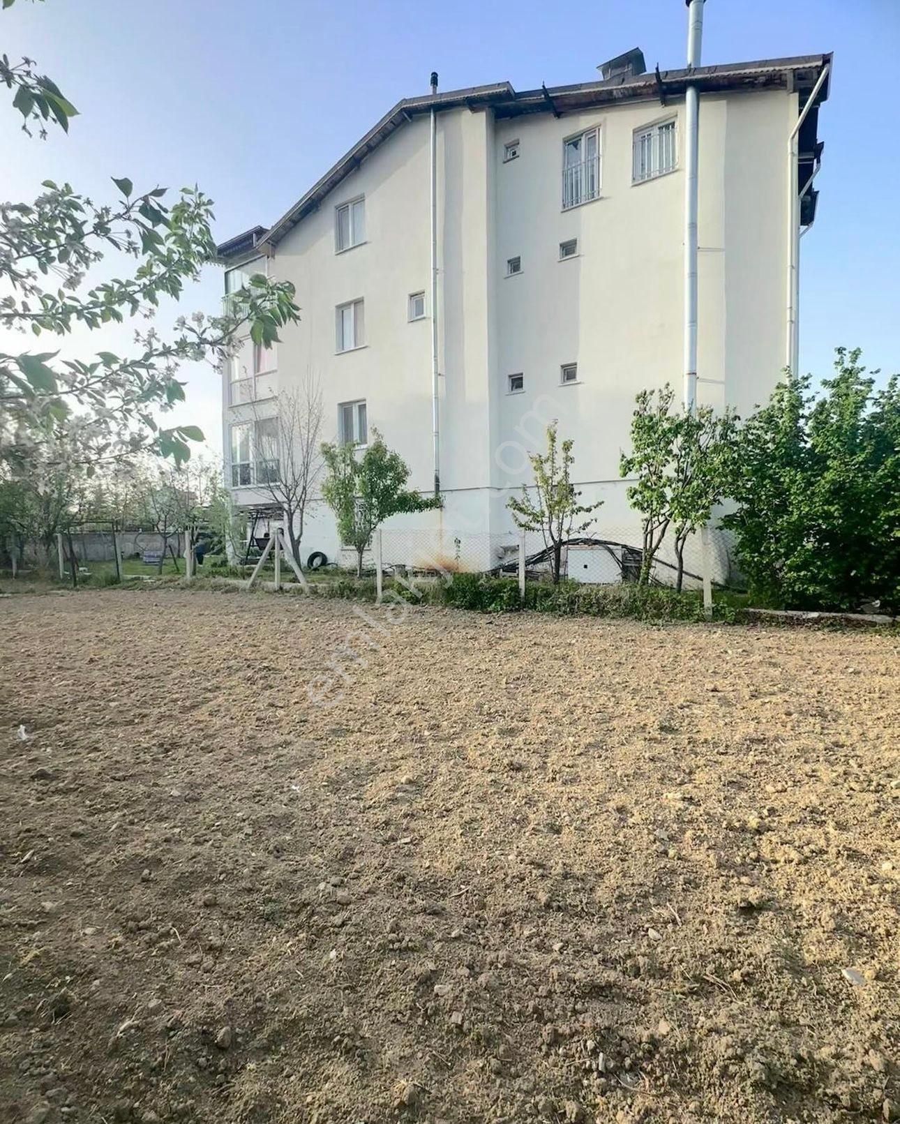 Seydişehir Yeni Cami Satılık Villa SEYDİŞEHİR YENİ CAMİ MAHALLESİ PINARBAŞI YOLU ÜZERİ SATILIK TRİPLEX VİLLA