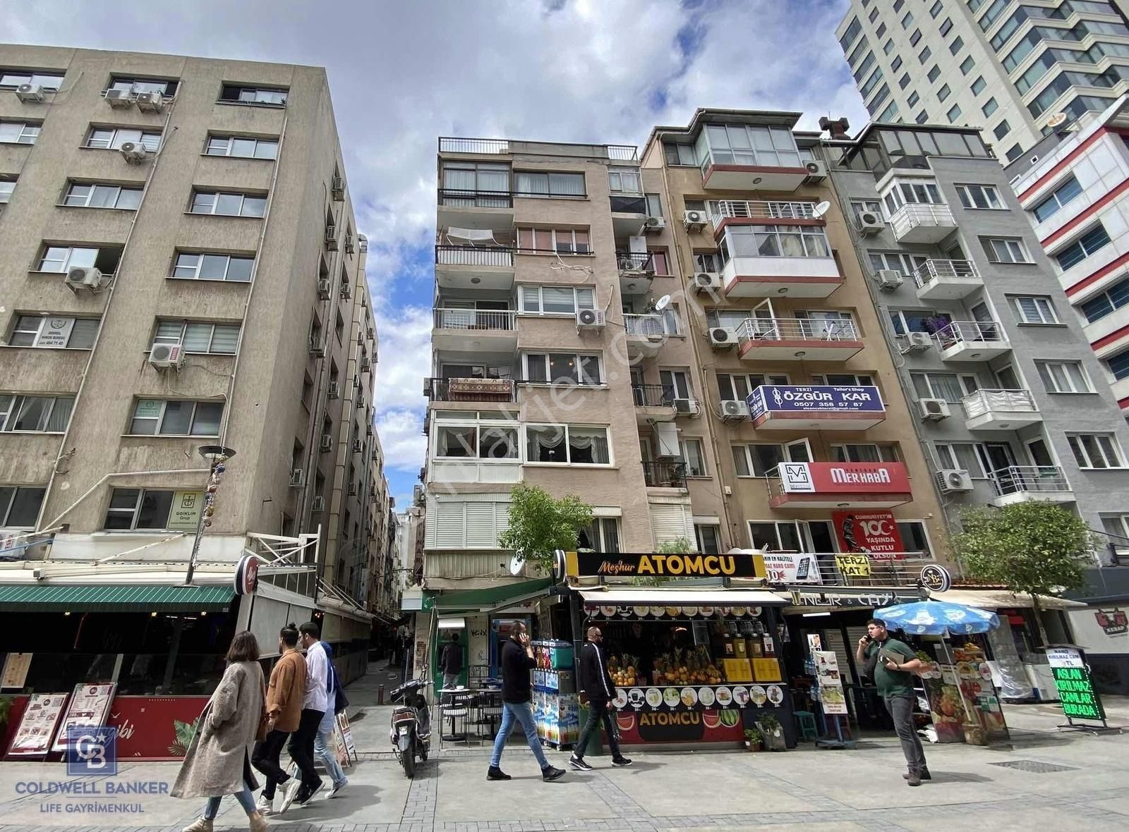 Konak Alsancak Satılık Daire ALSANCAK KIBRIS ŞEHİTLERİ CADDESİNDE SATILIK 2+1 DAİRE