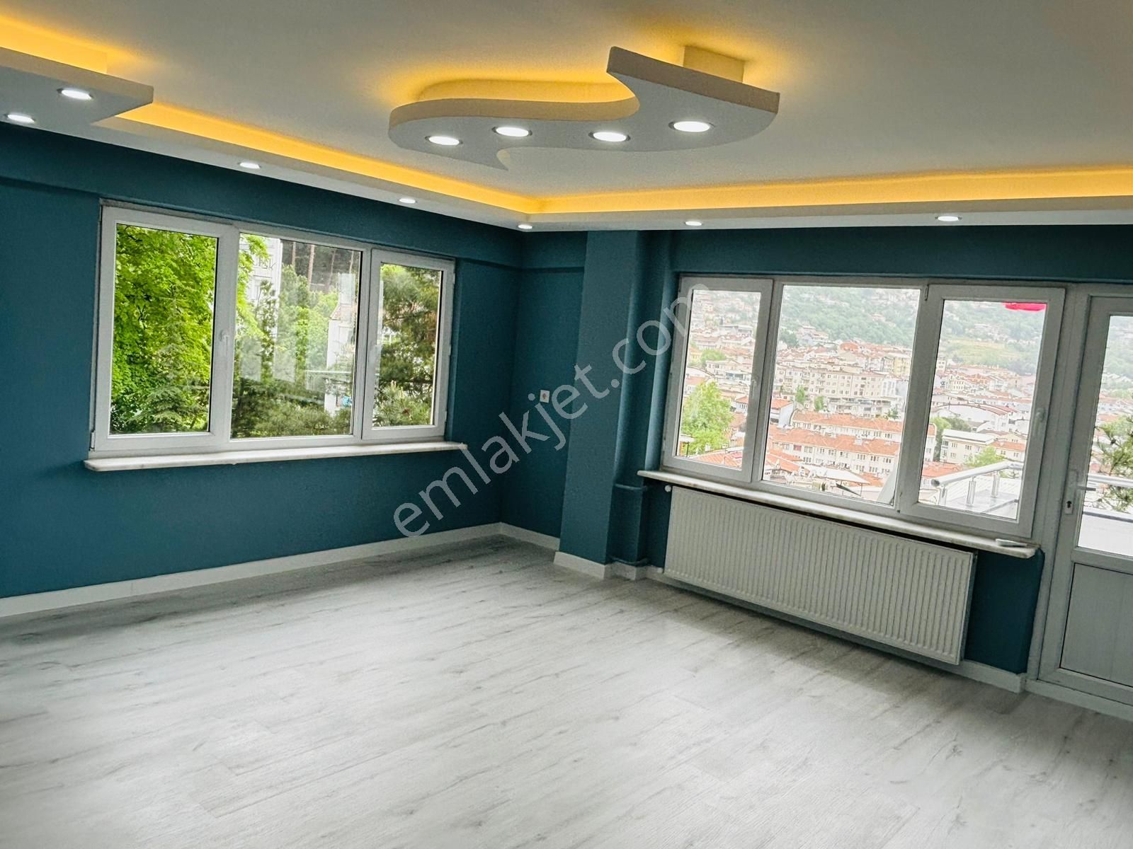 Yıldırım Karamazak Satılık Daire  3+1 ultra lüks daire  130 m2 net 