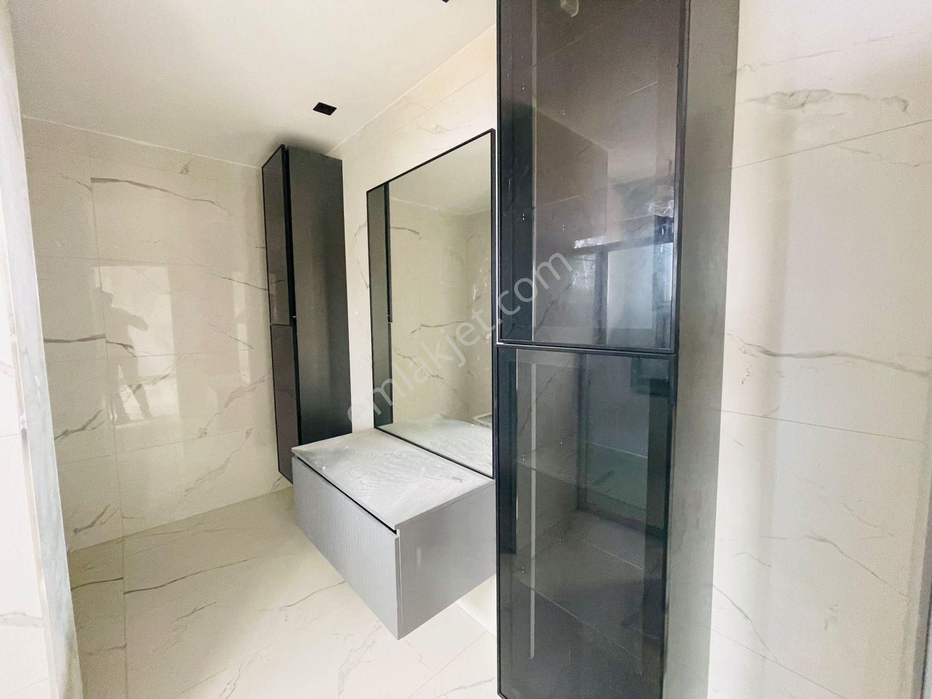 Manzara-guvenlık-özel Havuz-otopark-hamam-sauna-buhar Odası-asansor-500 M2 Bahçe-müstakil - Görsel 16