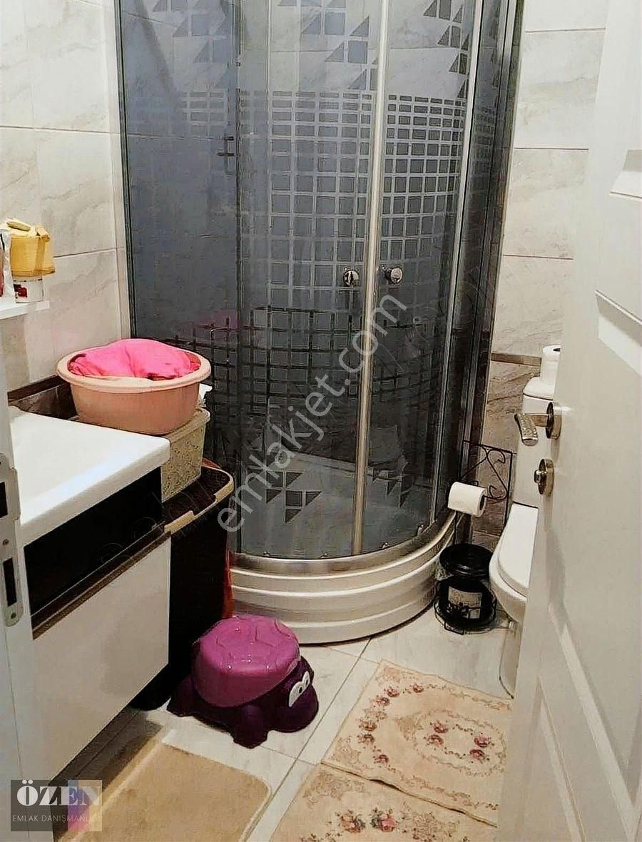 Bahçelievler Çobançeşme Kiralık Daire Bahçelievler Çoban çeşme Mahallesi'nde kiralık 2+ 1 Bahce kat