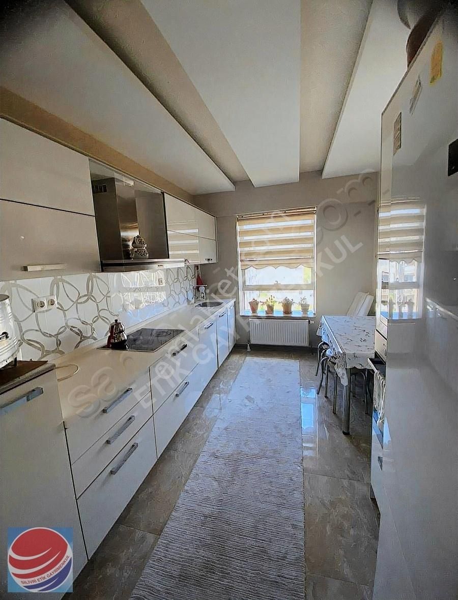 Esenyurt Zafer Satılık Daire PRESTİJ PARK SATILIK 3+1 B BLOK 171 M2 LÜKS DAİRE