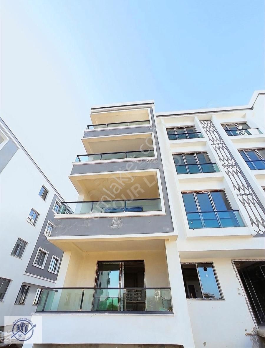 Bağlar Bağcılar Satılık Daire GÖKKUŞAĞI VİLLALARI YANI 2+1 SIFIR SATILIK DAİRE